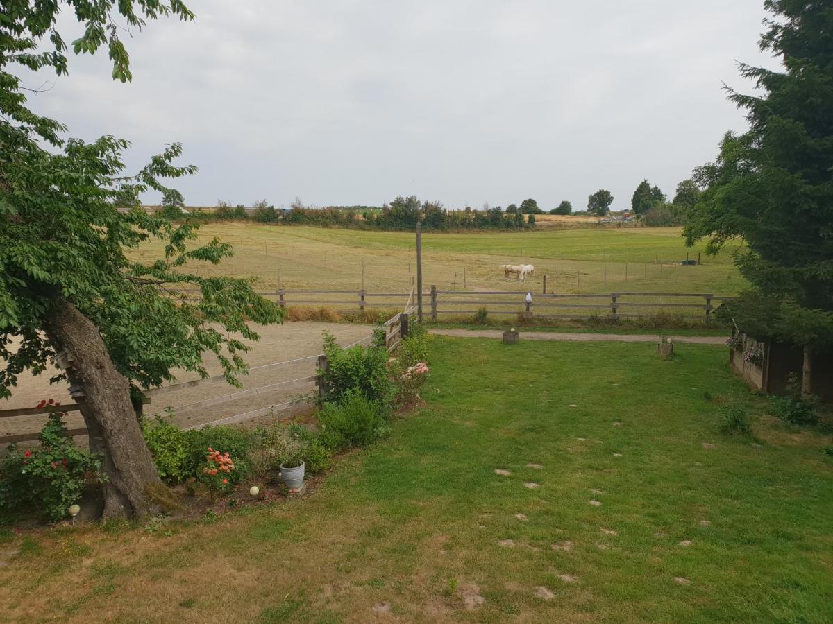 La Tilia Bed and Breakfast Saint-Riquier Εξωτερικό φωτογραφία
